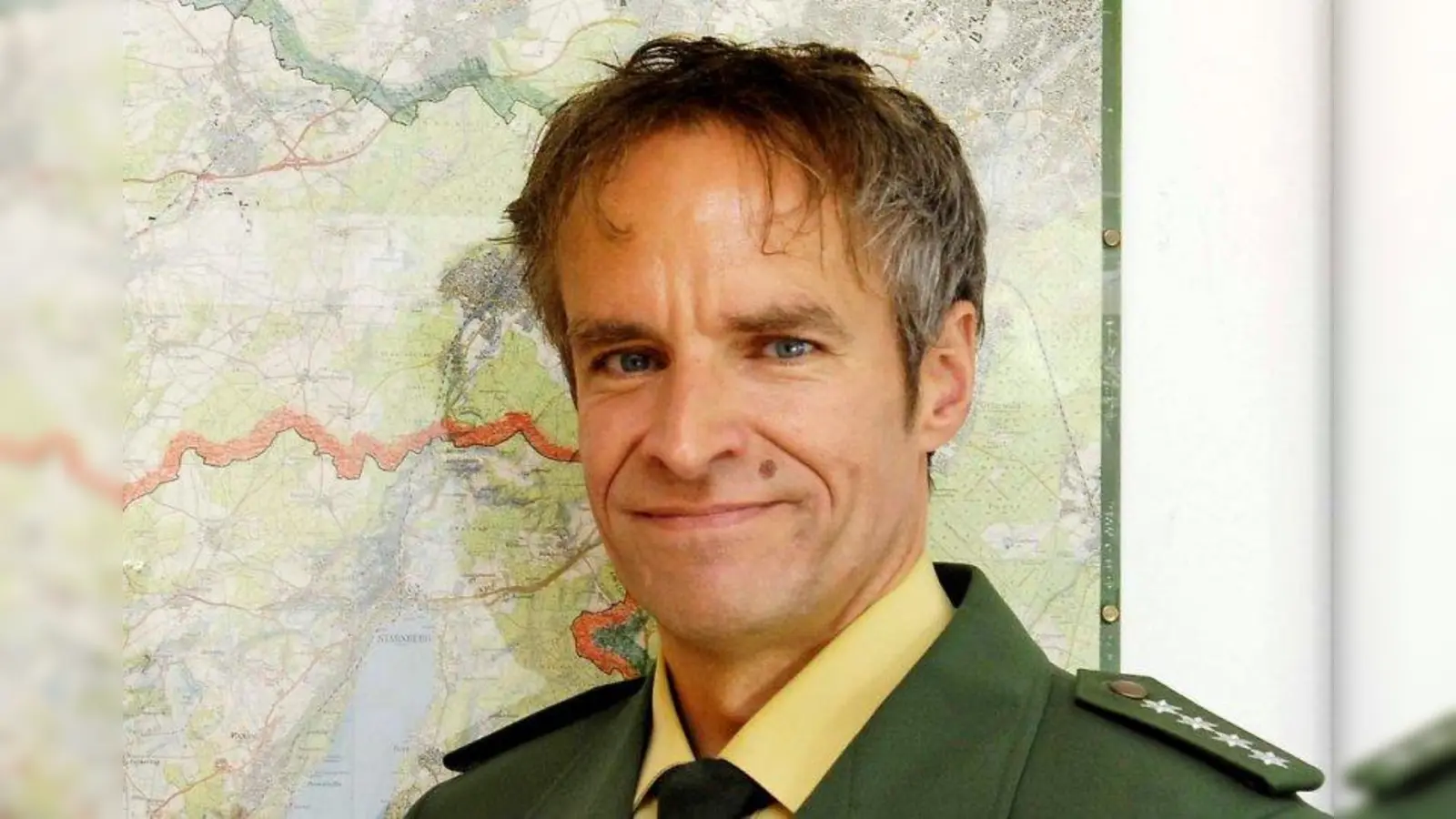 Andreas Ruch, Stellvertretender Inspektionsleiter der Germeringer Polizei, erklärt, welche Voraussetzungen man braucht, um in den Polizeidienst einzutreten. (Foto: pr)