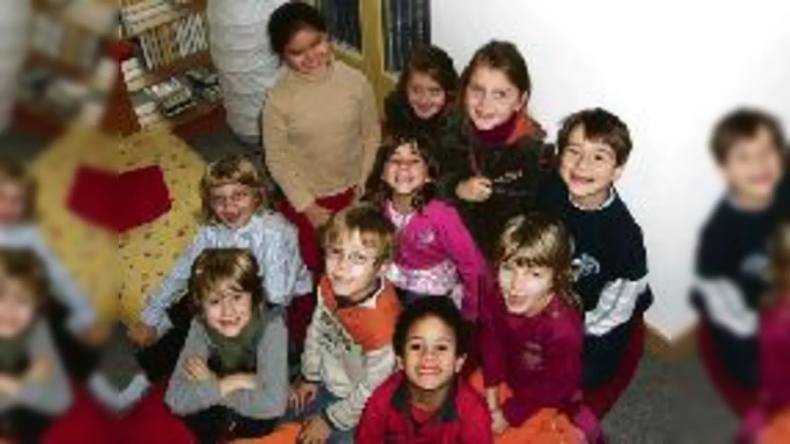 Die Erstklässler des städtischen Horts in der Birkenfeldstraße 1 freuen sich auf den  (Nikolaus.Foto: lix)