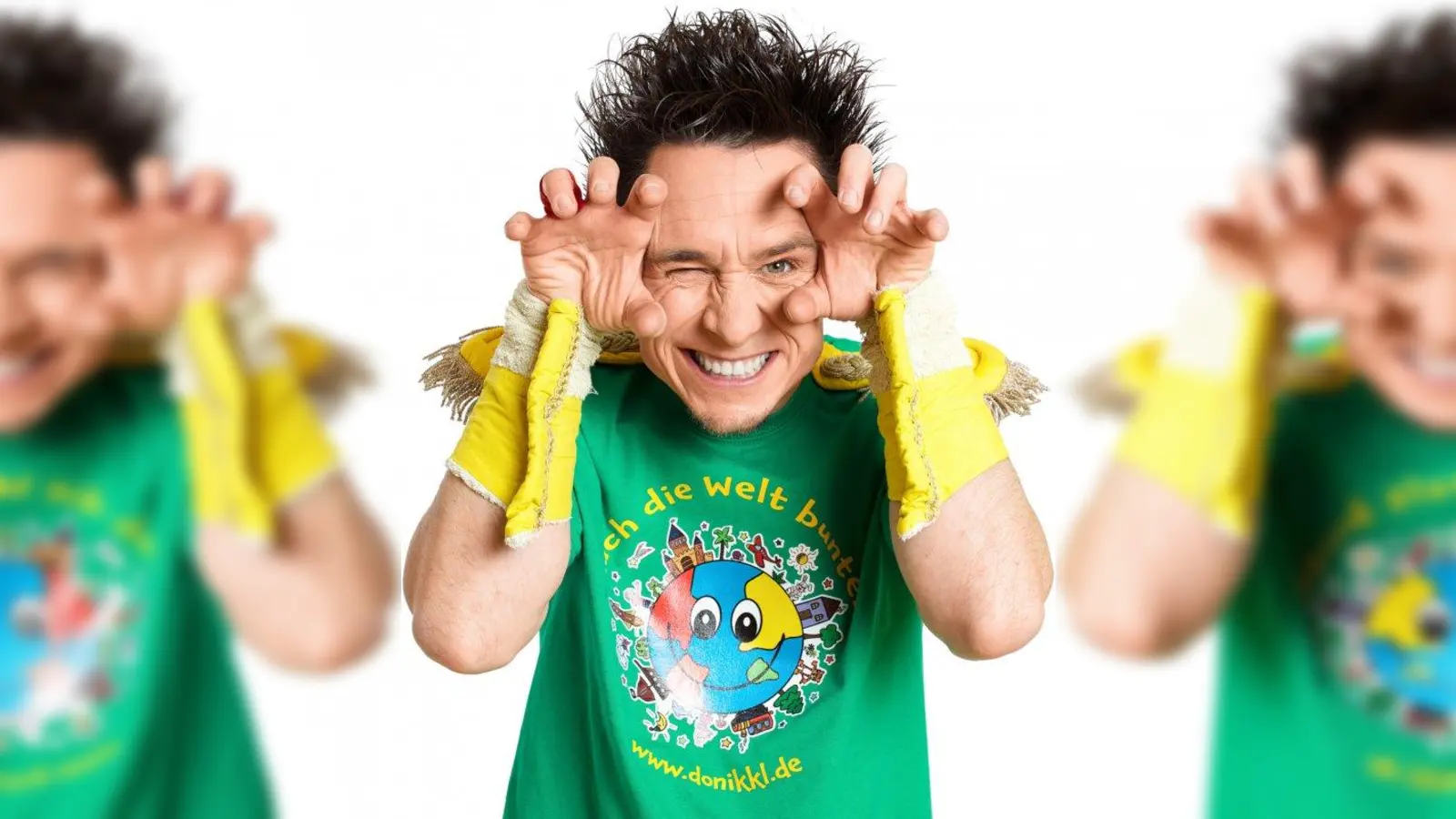 Donikkl sorgt dafür, dass Urlaubsstimmung in der Stadthalle Germering aufkommt. (Foto: pi)