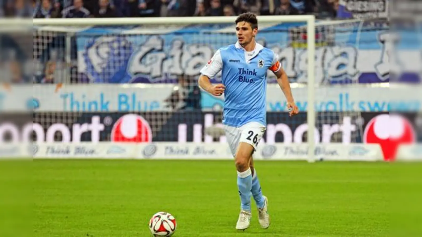 Aufsteiger in Englands Eliteklasse: Ex-Löwe Christopher Schindler.  (Foto: Anne Wild)