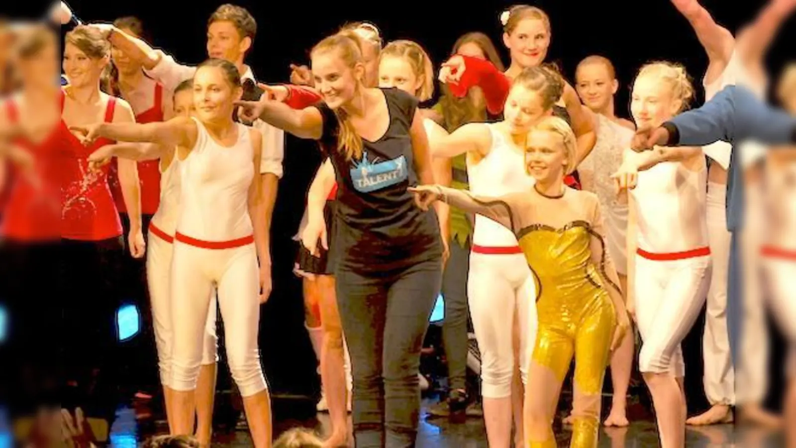 Bei der Show »TALENTs 2017« machen Nachwuchsartisten eine wertvolle Erfahrung: Wie fühlt es sich an, vor einem großen Publikum aufzutreten?    (Foto: Karl Obermayr)