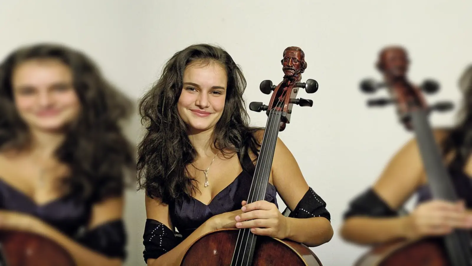 Raphaela Gromes spielt am 21. Juli im Garchinger Bürgerhaus.   (Foto: VA)