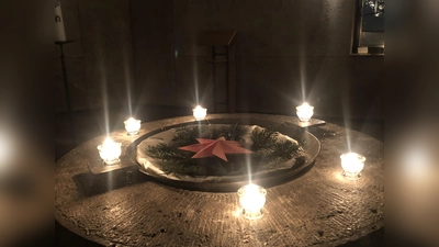 In der Emmauskirche wird regelmäßig zu stimmungsvollen Andachten eingeladen. (Foto: hw)