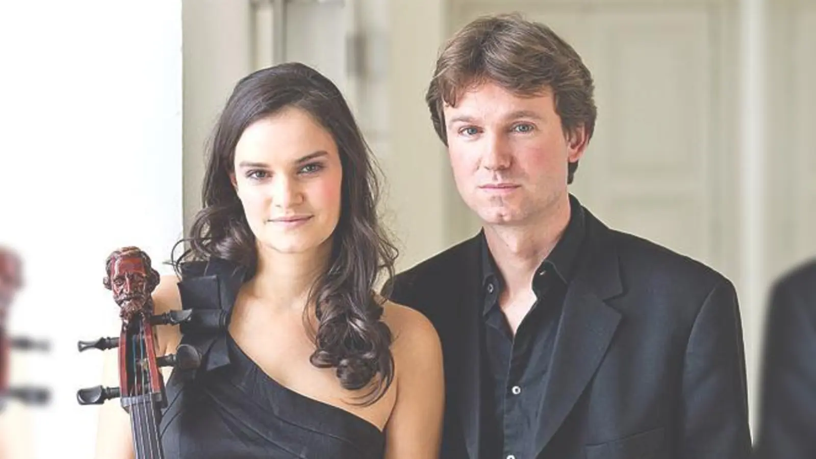 Raphaela Gromes wird beim Podium junger Künstler begleitet von Julian Riem am Klavier.	 (Foto: VA)