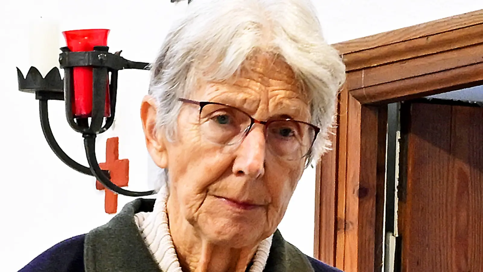 Marianne Träger, weithin bekannt und geschätzt für ihre Veranstaltungen im Eittingermoos, ist – tief gerührt - kirchenmusikalisch „in Rente“ gegangen. (Foto: Lex)