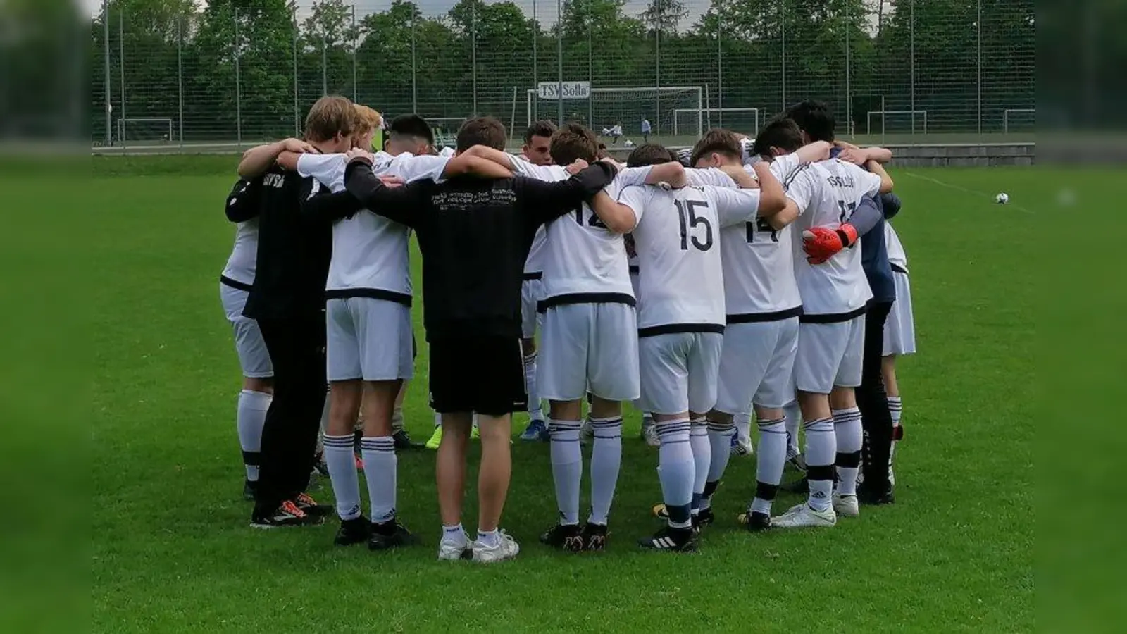 „Gemeinsam sind wir stark”: Der Fußballnachwuchs des TSV Solln feierte heuer tolle Erfolge. (Foto: TSV Solln)