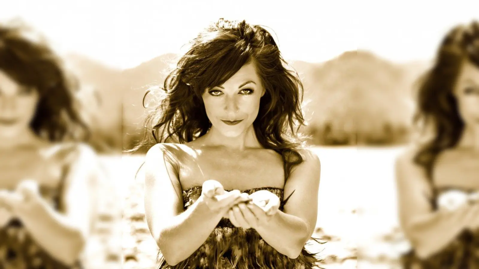 Musik kann heilen - das demonstriert die Jazzsängerin und Reikimeisterin Marina Theresia Trost. (Foto: pi)