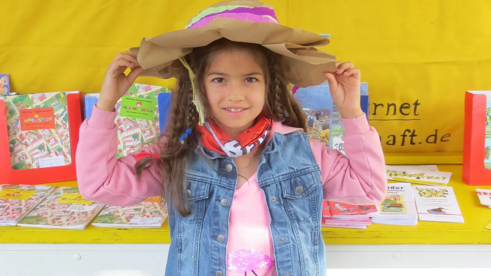 Kinder sind zum großen Spielfest, organisiert von Spiellandschaft Stadt, an den Georg-Freundorfer-Park eingeladen. (Foto: Spiellandschaft Stadt)