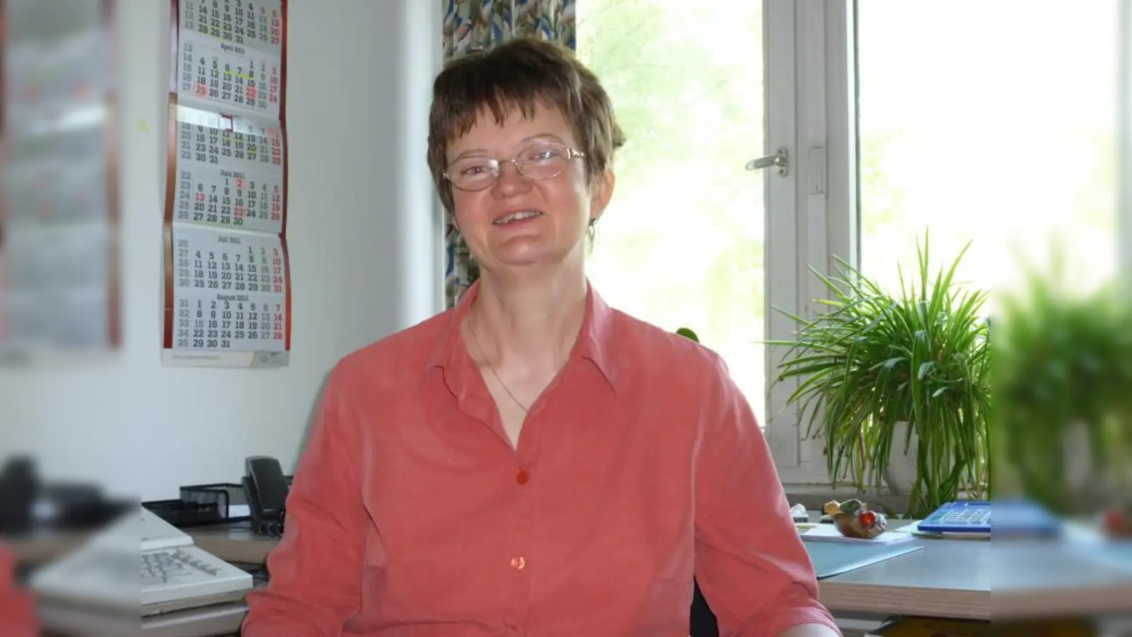 Antonia Ruhdorfer ist Einsatzleiterin für 26 Pflegerinnen der Stiftung Katholisches Familien- und Altenpflegewerk, das Familien in Not unterstützt. (Foto: bk)