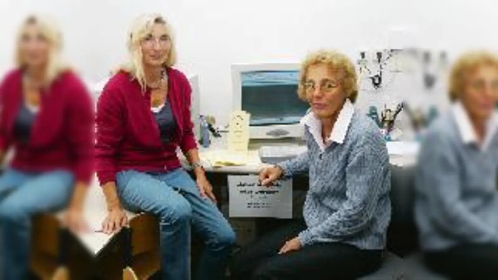 Anlaufstelle für Menschen ohne Arbeit: Marie-Luise Achilles (li.) und Erika Sturm haben in Kirchheim schon einiges bewegt im Arbeitslosenkreis.  (Foto: ba)