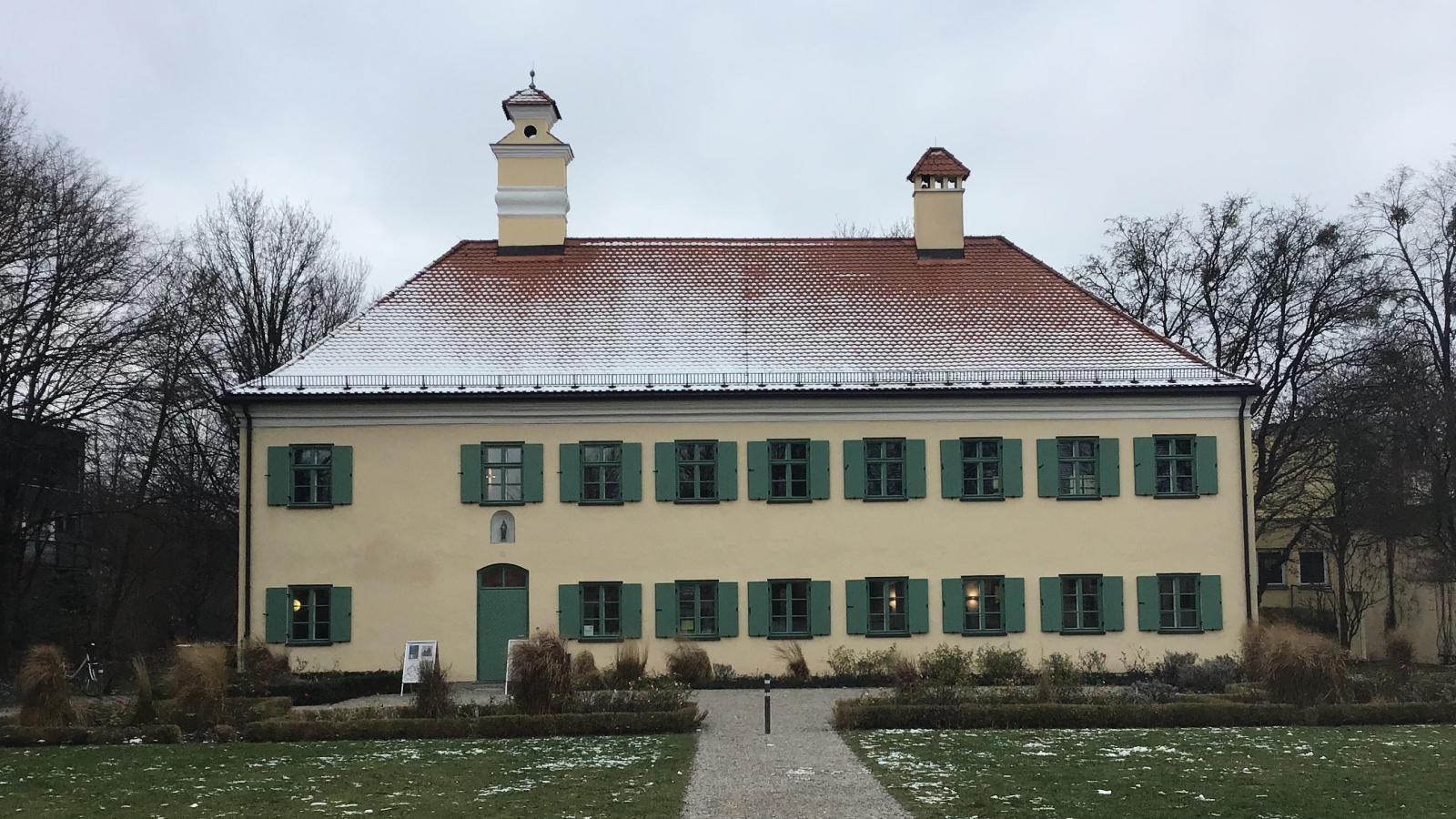 -Poetry-Parade-im-Pelkovenschl-ssl