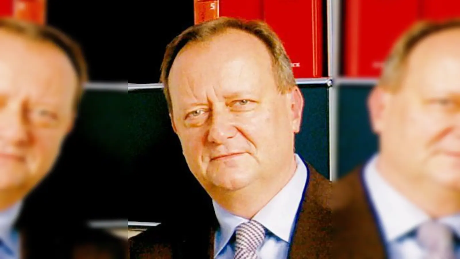 Beantwortet Ihre juristischen  (Foto: Arend Melzer, ADAC-Vertrags­anwalt und Fach­anwalt für Verkehrsrecht.)