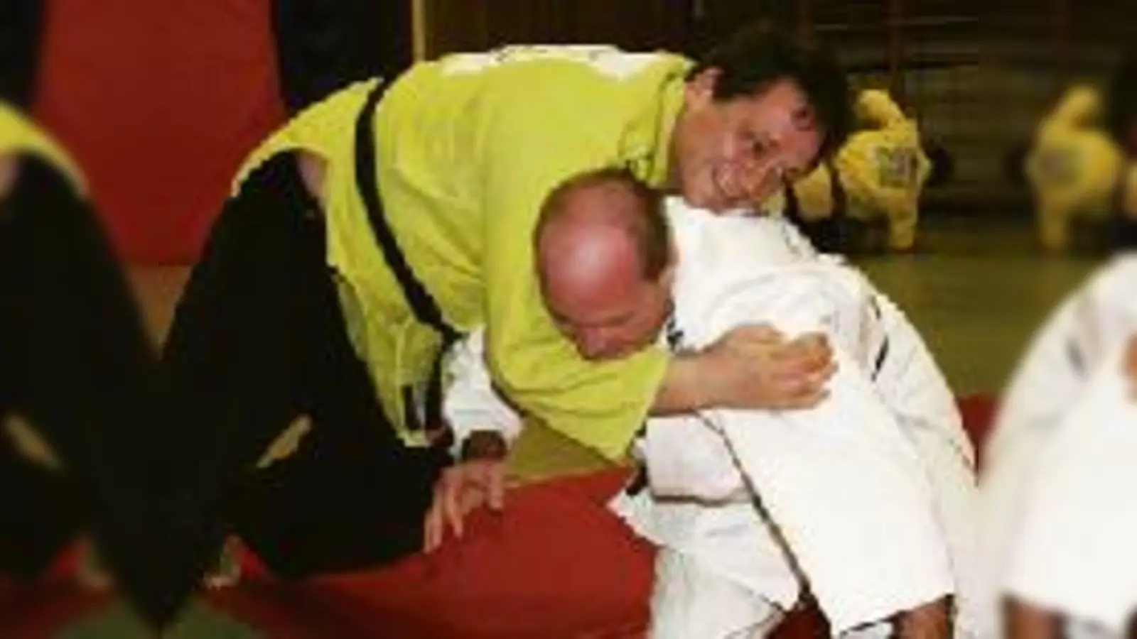 Judo Abteilungsleiter Alwin Brenner gegen den früheren Abteilungsleiter Roland Leuschel.  (Foto: VA)
