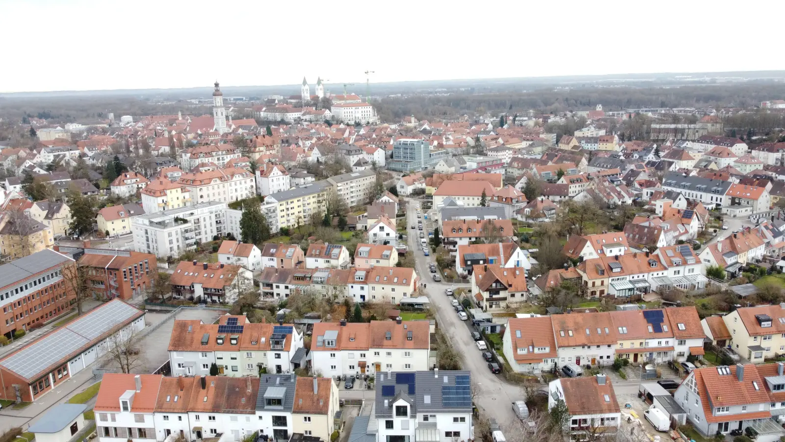 Freising hat über 40.000 Wohnungen. Sie könnten umgebaut und so nutzbar für viele Menschen gemacht werden. (Foto: bro)