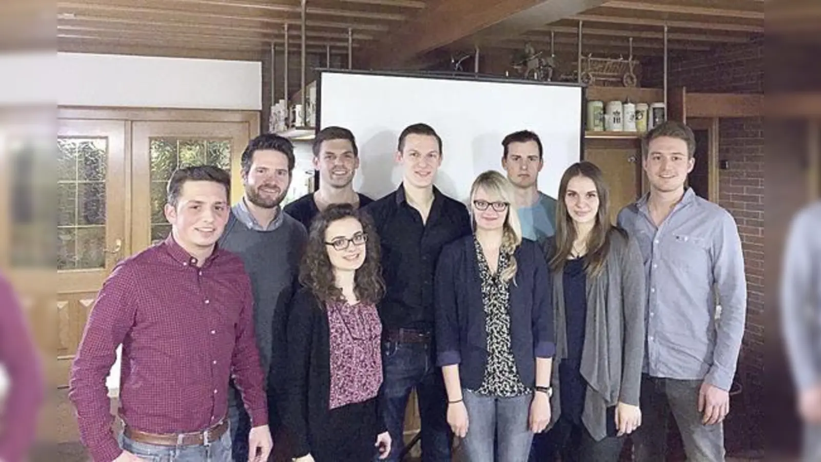 Der neue  (Foto: Peter Körner, Sebastian Lehmer, Christoph Meier, Melanie Schüngel, Thomas Bartl, Verena Stadler, Andreas Kloh, Christina Bartl und Alexander Attensberger (v. li).	VA)