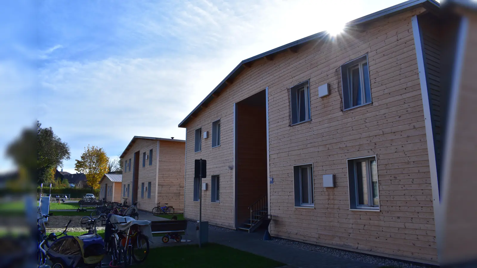 Der Helferkreis Asyl Oberschleißheim sucht Helferinnen und Helfer für die Hausaufgabenhilfe.  (Foto: Daniel Mielcarek)