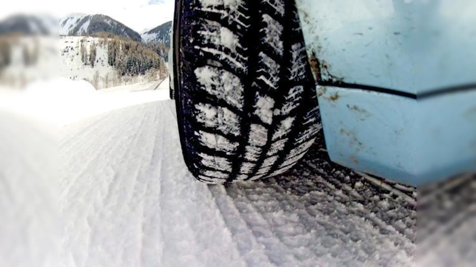 Die Winterreifenpflicht bei Schnee und Eis gilt in Deutschland und vielen europäischen Nachbarstaaten. 	  (Foto: ÖAMTC)