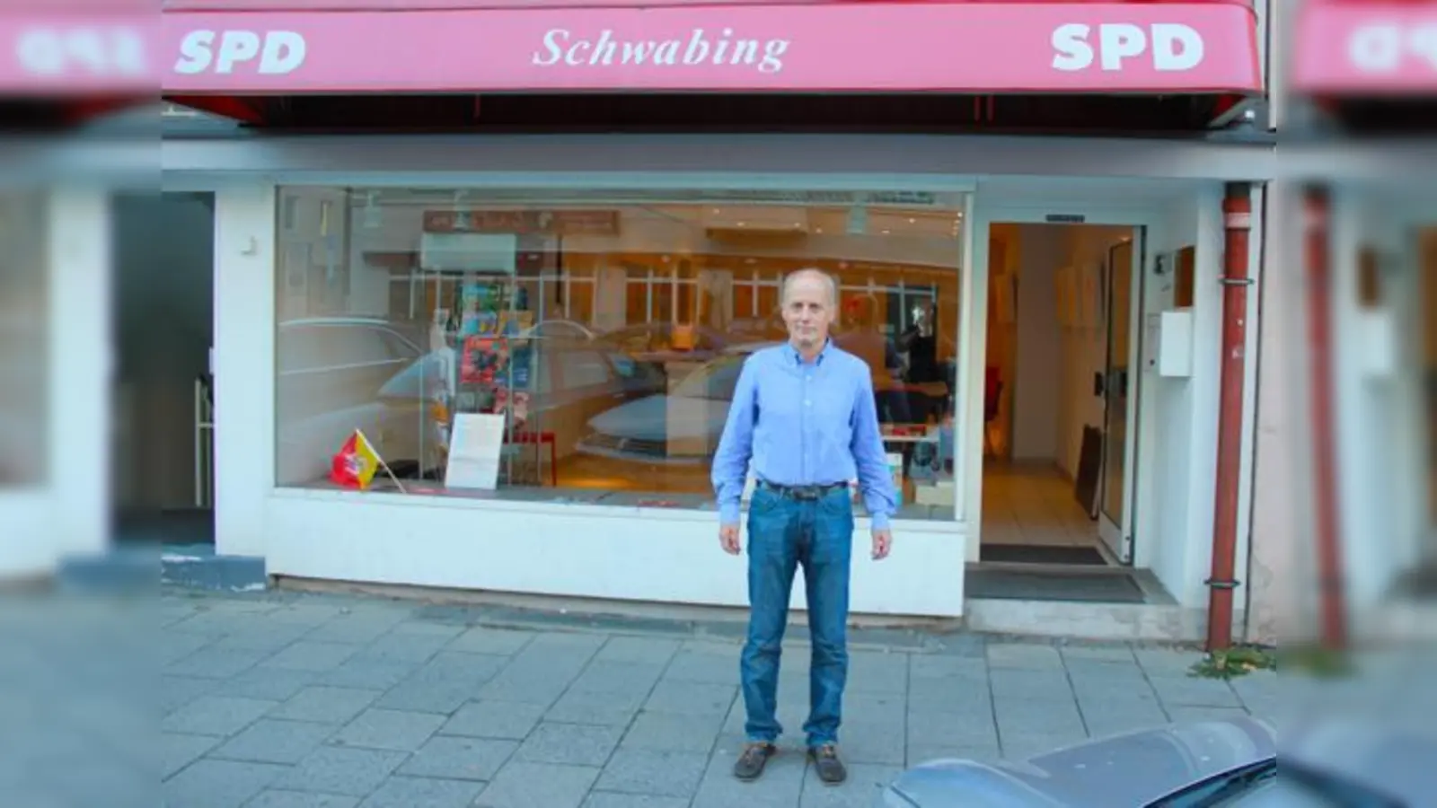 Jeden Montag von 17 bis 19 Uhr berät Dirk Dicken ehrenamtlich im Schwabinger Bürgerbüro in der Belgradstraße 15. 	 (Foto: mu)