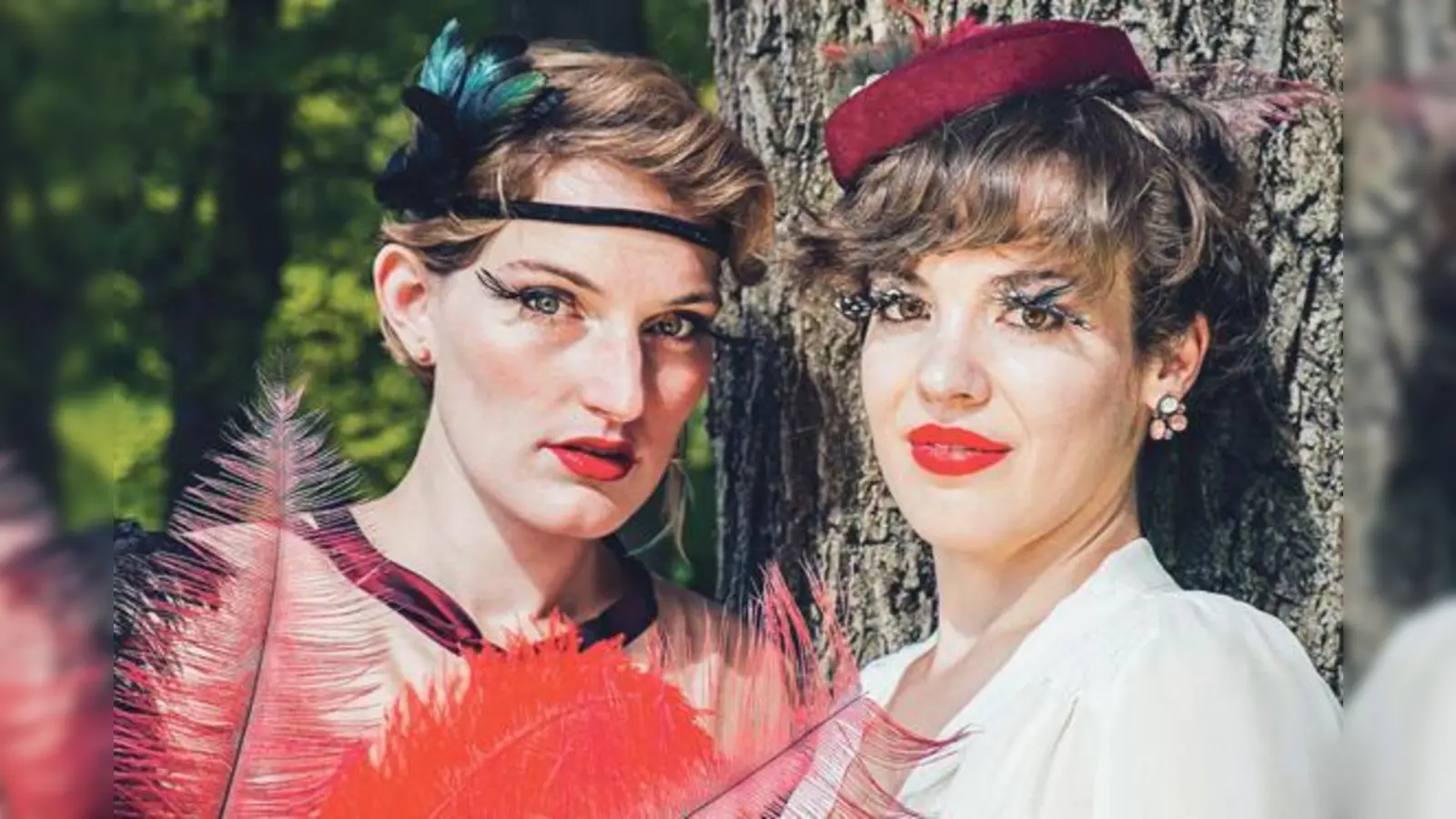 Sarah Mettenleiter und Antonia Dering lassen die schönsten Schlager der 30er Jahre wieder aufleben.	 (Foto: VA)