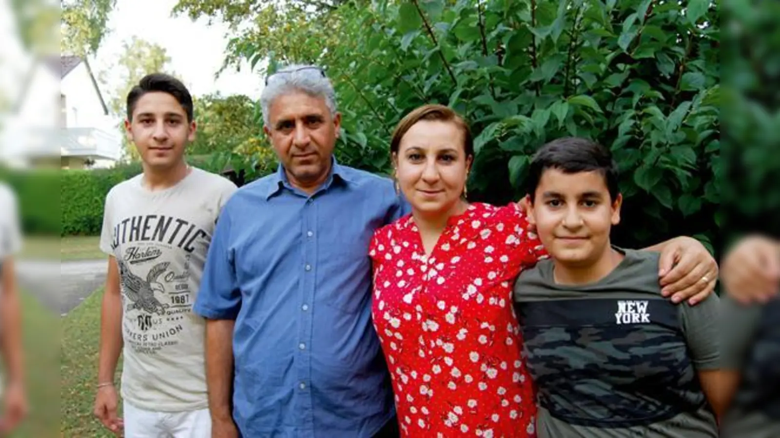 Die kurdische Familie aus Syrien  Vater Mohammad, Mutter Rawan und ihre Söhne Ahmed (l.) und Reschad  hat in Ottobrunn eine zweite Heimat gefunden.	 (Foto: privat)