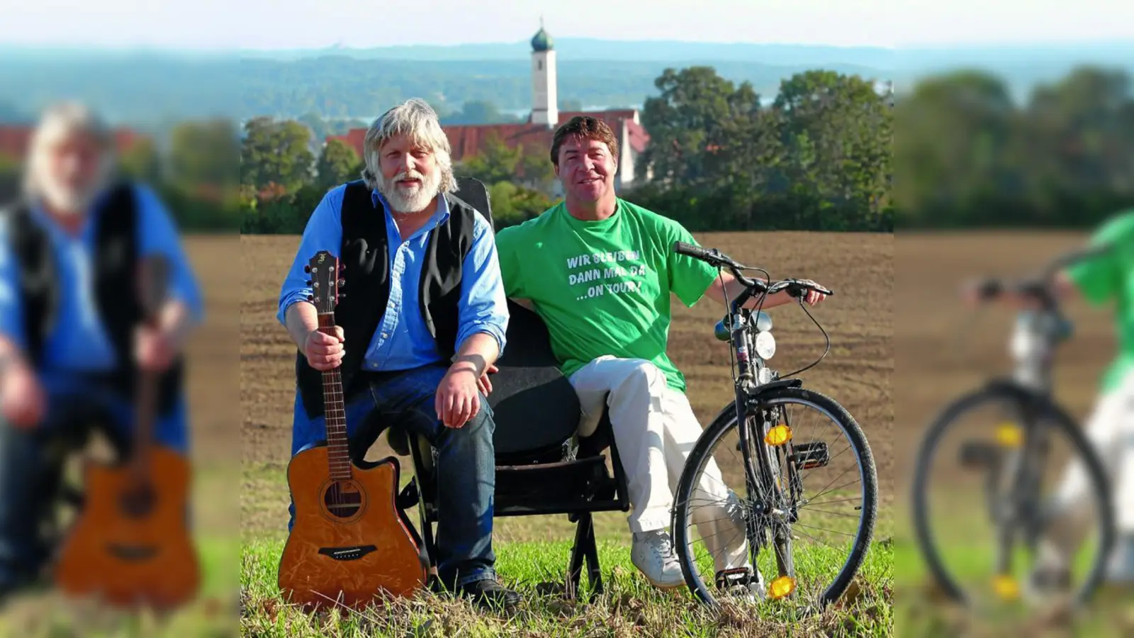 Happo Schmidt und Sepp Raith haben von ihrem „Heimaturlaub im Brucker Land” jede Menge Bilder, Lieder und Geschichten mitgebracht. (Foto: pi)