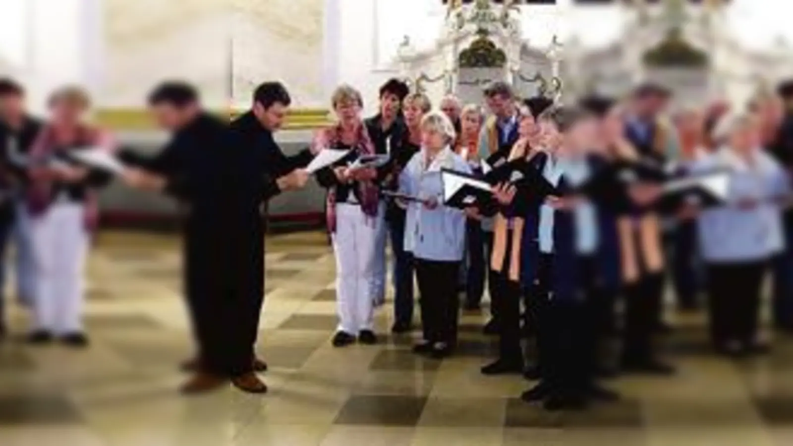 Das beeindruckende Ambiente in der Wallfahrtskirche Vierzehnheiligen animierte den Chor zu einem kleinen Konzert.  (Foto: Privat)