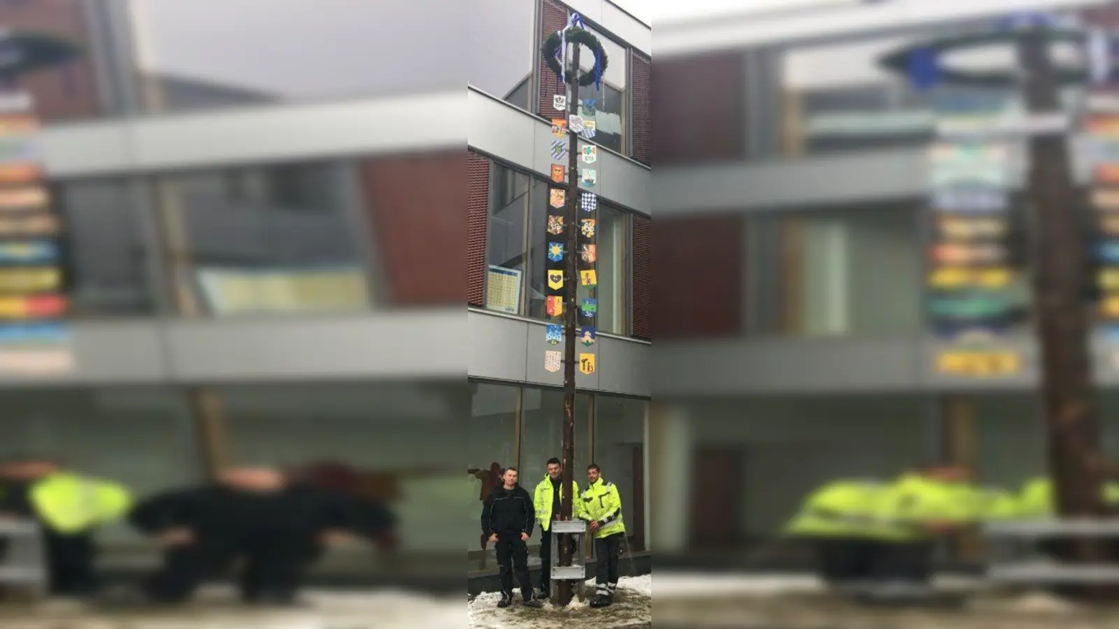 Der Schul-Maibaum. (Foto: Sch)