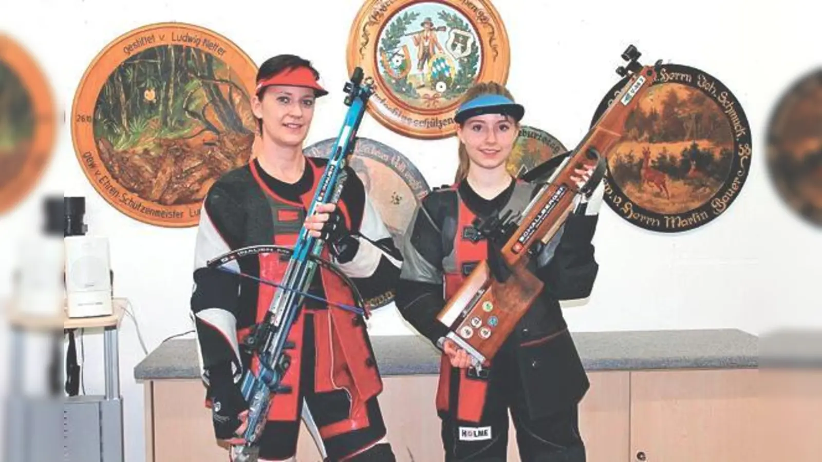 Christina Effernberger und Lisa Forsterner sind erst seit einem Jahr dabei.	 (Foto: VA)