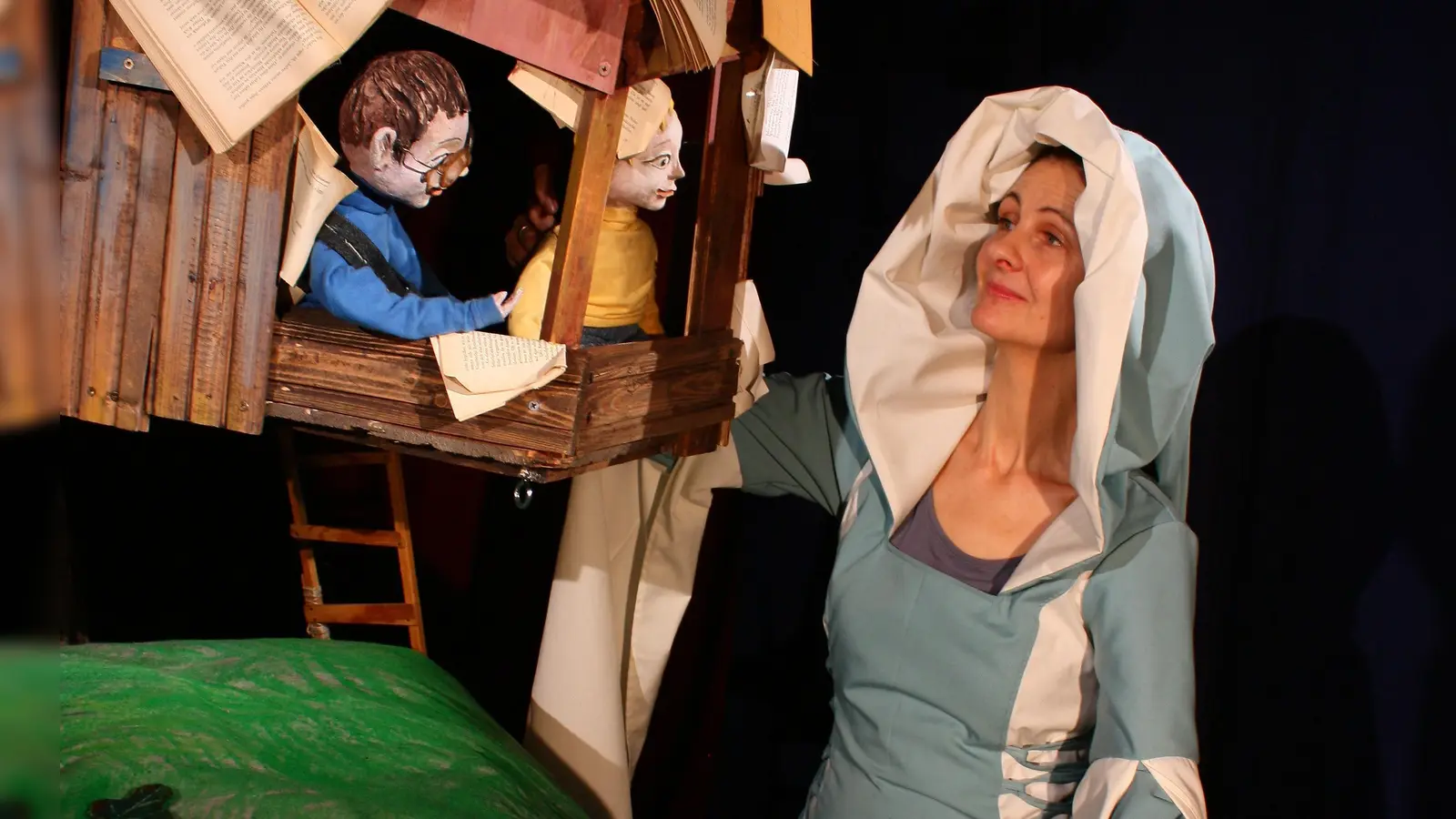 Ein Fantasy-Abenteuer mit Figuren und Musik zeigt das Theater Knuth in der Seidlmühle für Kinder ab fünf Jahren.  (Foto: © Andreas Kilger)