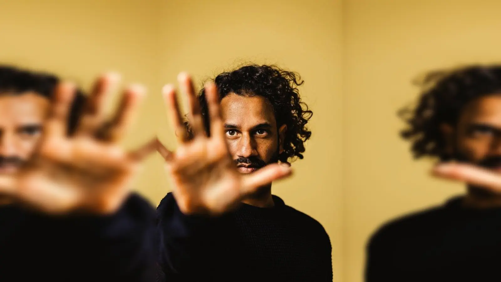 Erzählt aus seinem Leben: Ususmango. (Foto: RebellComedy)