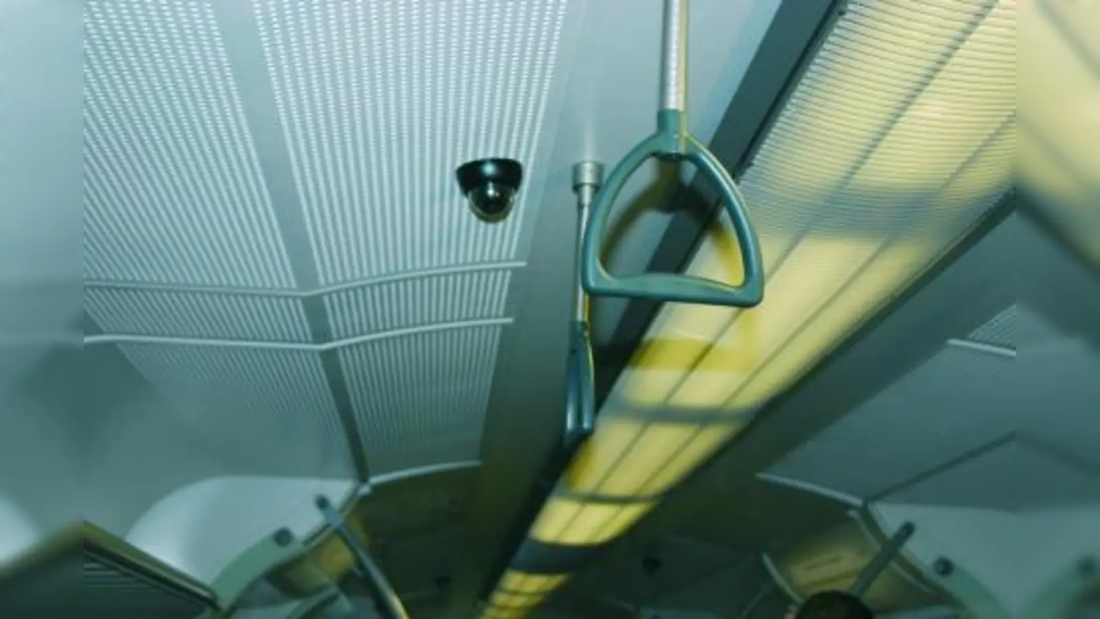 Als einen „erheblichen Eingriff in die Privatsphäre des Einzelnen” empfindet Thomas Hummel, Stadtrat der Bayernpartei, die Überwachungskameras in den Münchner S-Bahnen. (Foto: Archiv)