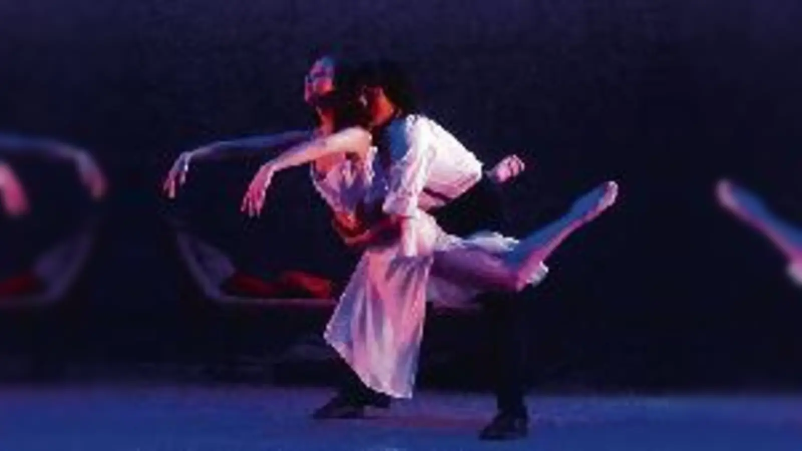 Das Traumpaar, dessen Träume schnell platzten. Die Tanzperformance: In der Sprache der Leidenschaft     (Foto: Veranstalter)
