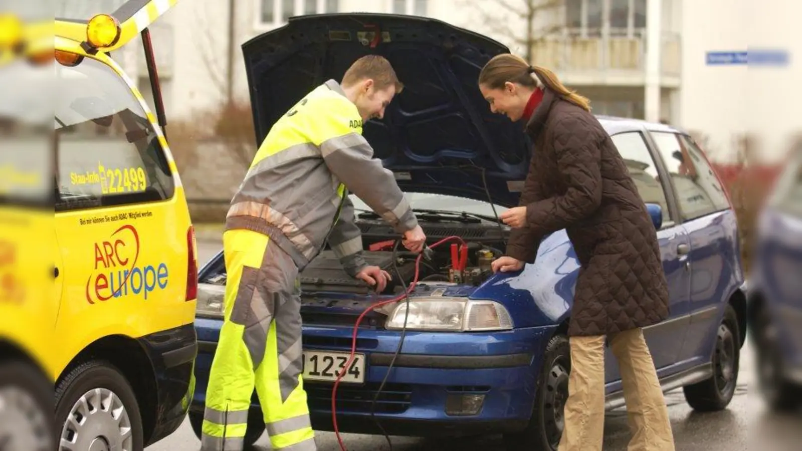 Einen Batteriecheck gibt es für ADAC Mitglieder im Prüfzentrum München donnerstags kostenlos. (Foto: Foto: ADAC)