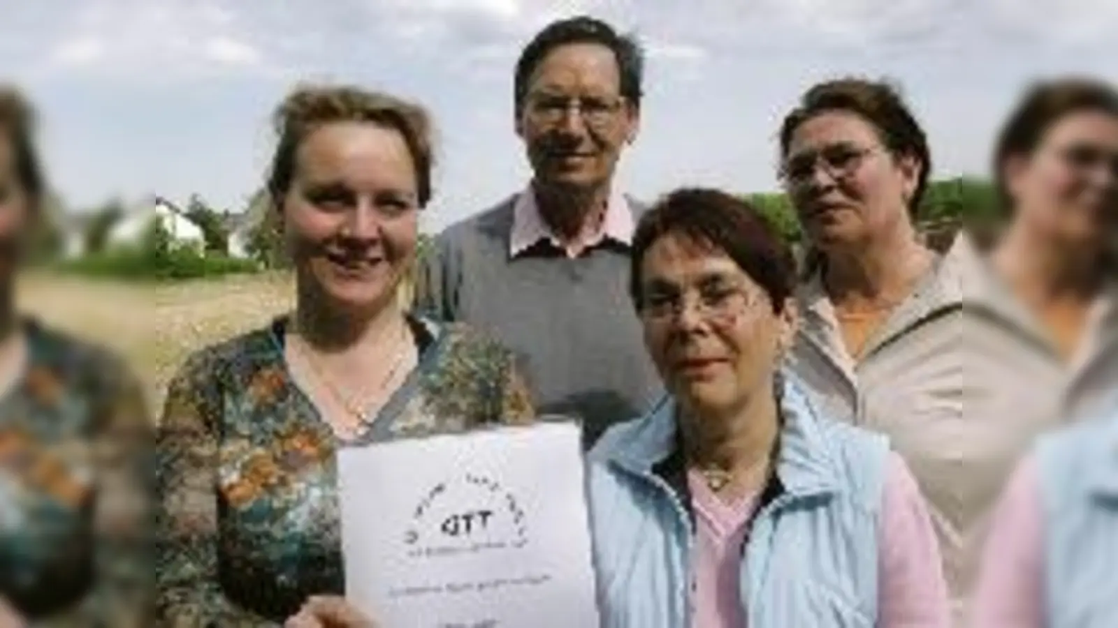 Ihr Kirchheimer Talente-Tausch entwickelt sich prächtig: (v. l.) S. Wagner, H. Schneiderhan, B. Elsässer und G. Reitmaier wollen nun auch die Bürger aus Aschheim und Feldkirchen für die Idee der etwas anderen Nachbarschaftshilfe begeistern.  (Foto: ba)