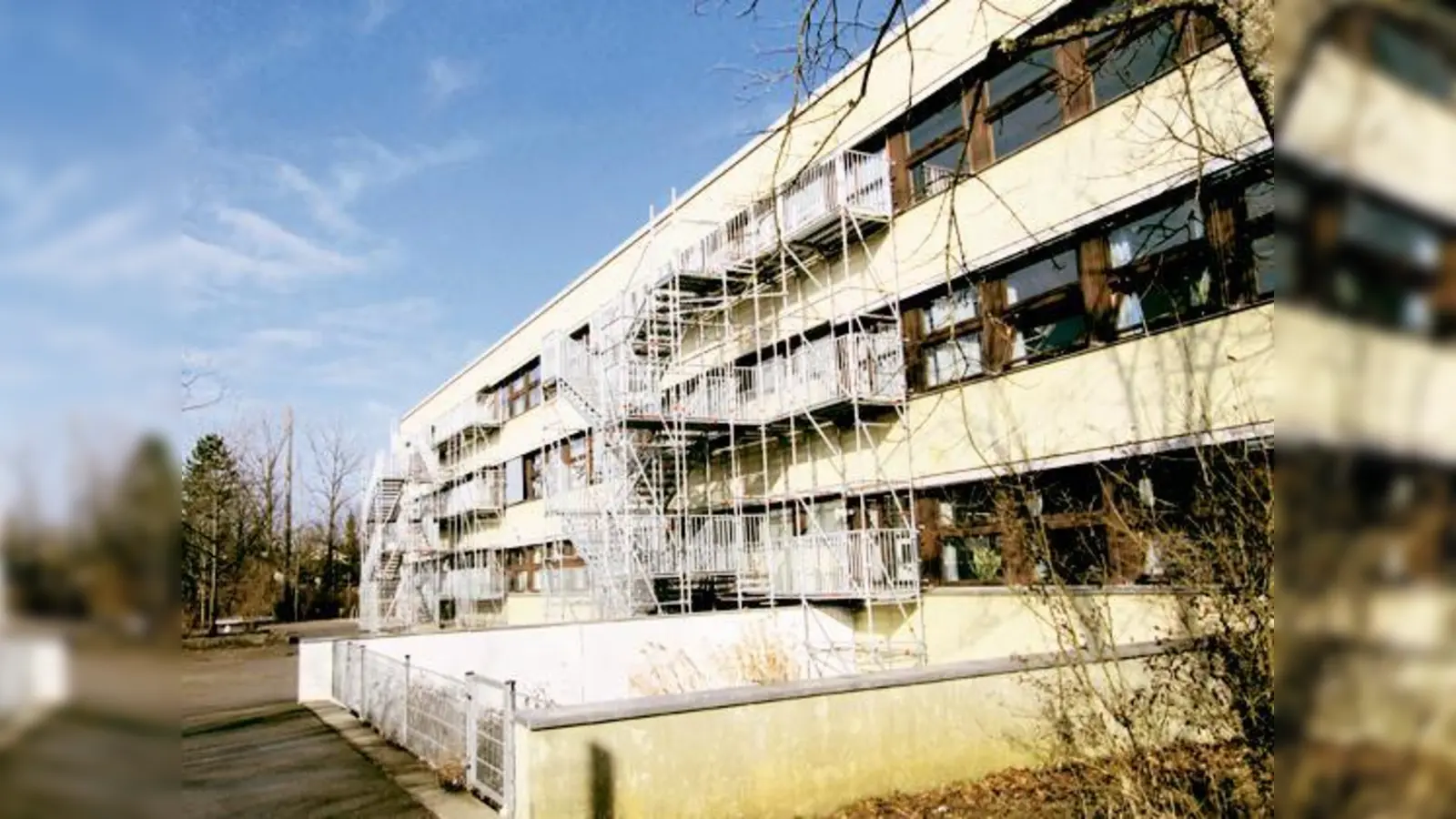 Die Entscheidung über die Zukunft der Fasanenschule wurde auf Herbst vertagt.  (Foto: Woschée)