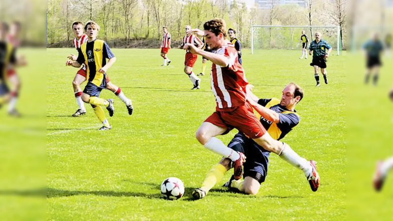 Kämpferisch zeigten sich beide Mannschaften, als Sieger gingen die Oberföhringer hervor.	 (Foto: VA)