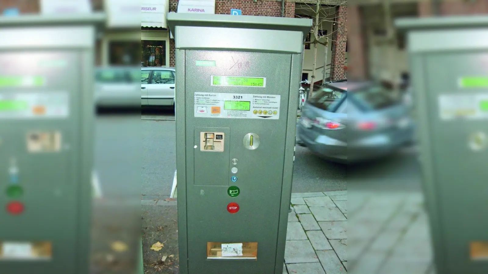 Bei direkter Sonneneinstrahlung und sommerlichen Temperaturen verweigern die Parkautomaten mitunter den Dienst. (Foto: pi)