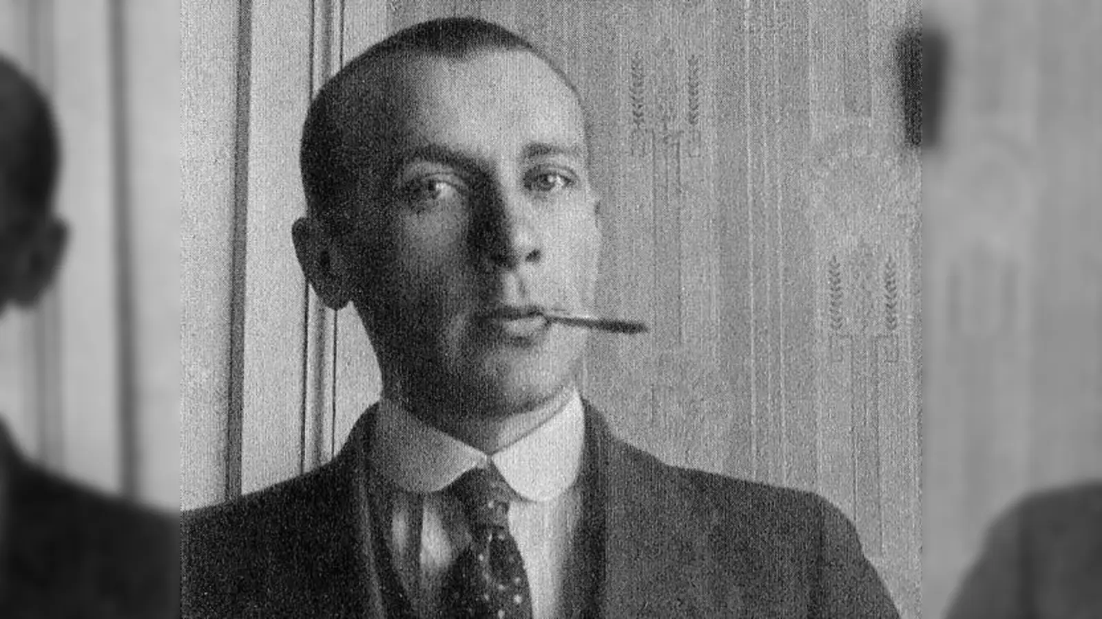 Der junge Michail Bulgakow: Mit seinem geheimnisvollen Blick wirkt er selbst wie Mephisto.	 (Foto: gemeinfrei)