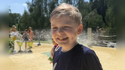 Der achtjährige Jakob ist an Blutkrebs erkrankt: Er braucht daher dringend eine Stammzellspende. (Foto: privat)