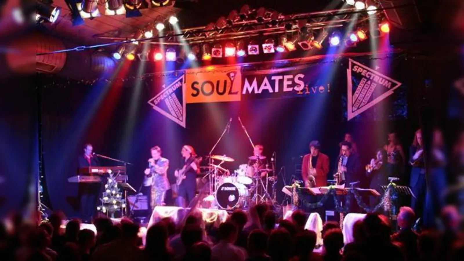 Die Soulmates setzen sich mit ihrem Auftritt für eine medizinische Versorgung aller Menschen in München ein.	 (Foto: VA)