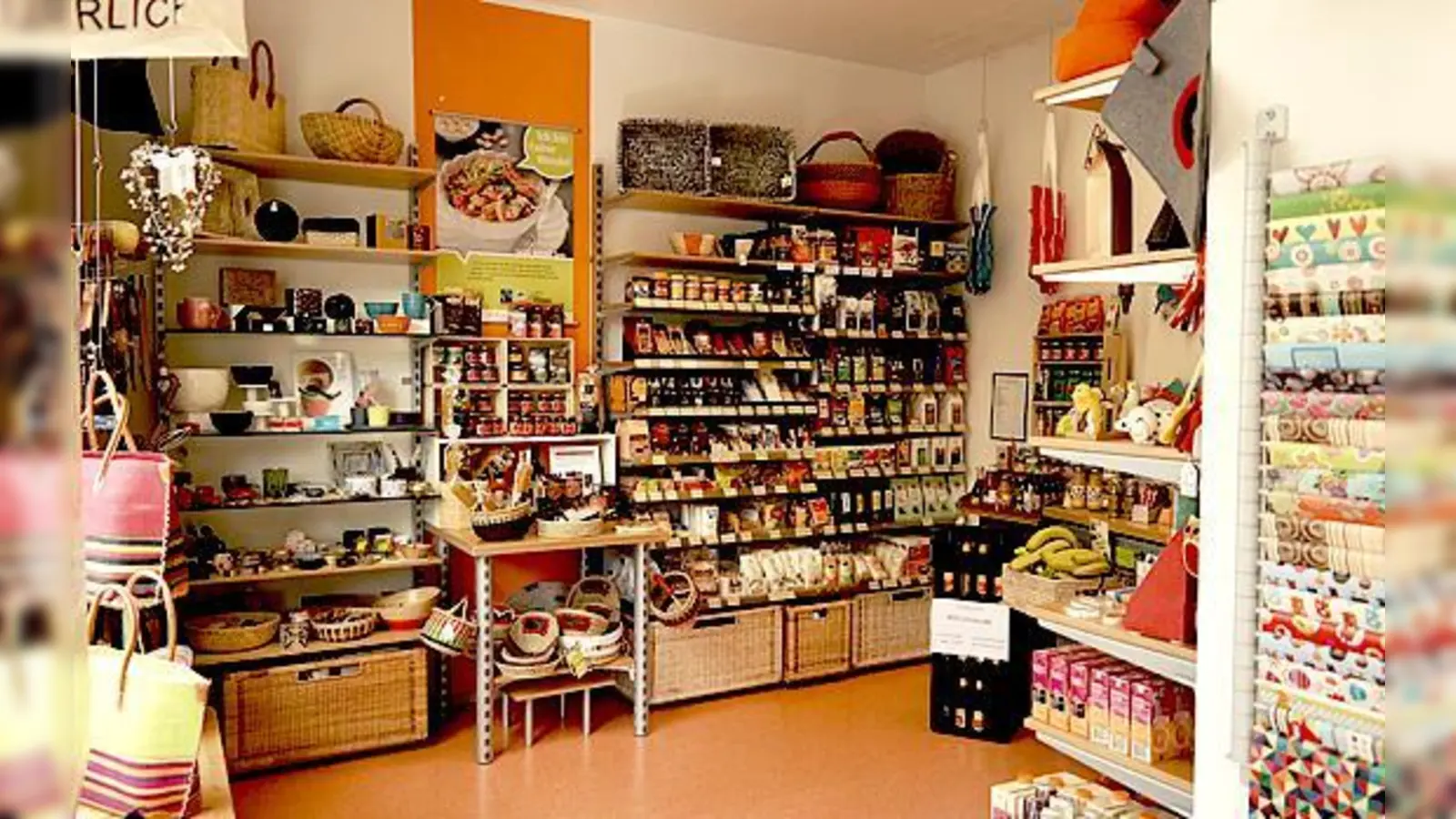 Der Weltladen Feldmoching ist nun offiziell als World Fair Trade-Geschäft anerkannt.	 (Foto: privat)