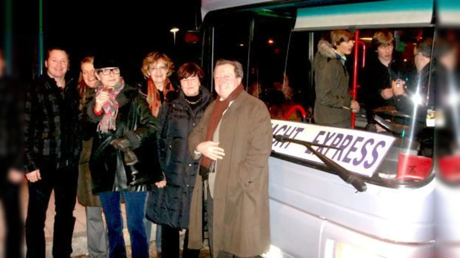 Der Vorstand des Nachtexpress	 bei der traditionellen Neujahrsfahrt im Januar. 	 (Foto: Verein)