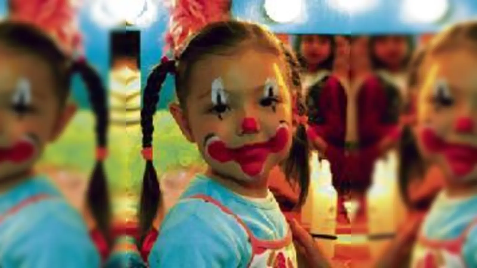 Zum lustigen Clown können sich etwa die Zirkuskinder schminken lassen: beim Ferienprogramm im  (OEZ.Foto: VA)