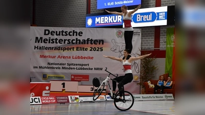 Nur drei Punkte fehlten Kathi Hupfauer und Sabine Tausch (oben) zur Bronzemedaille.<br> (Foto: Christian Tausch)