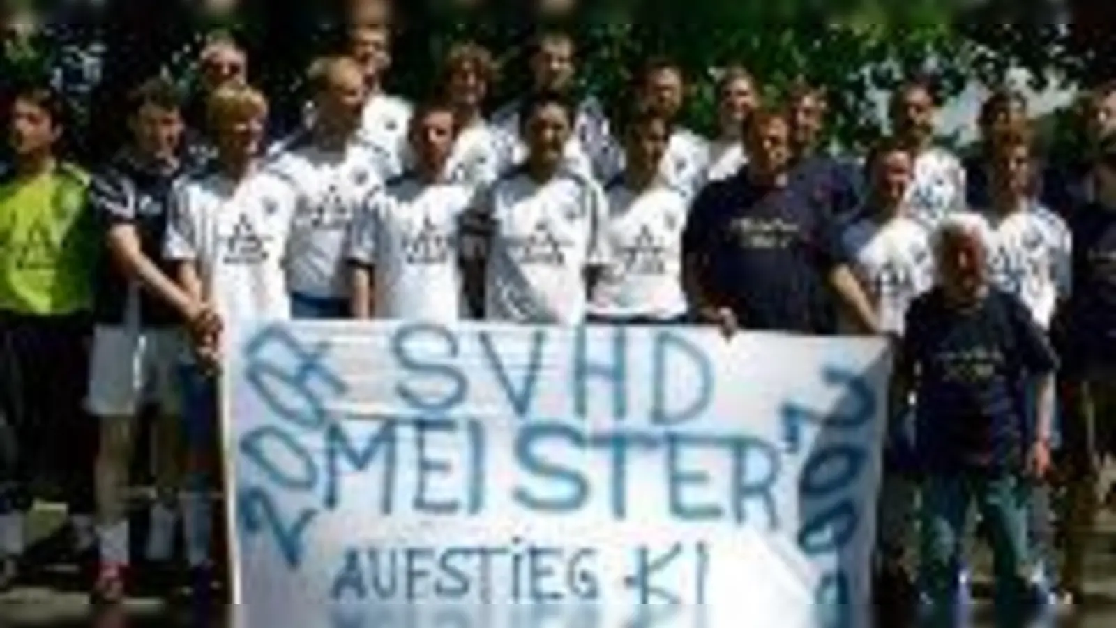 Nach 15 Jahren gelang der große Wurf: Der SV Helios-Daglfing wurde souveräner Meister in der Kreisklasse.	 (Foto: Verein)