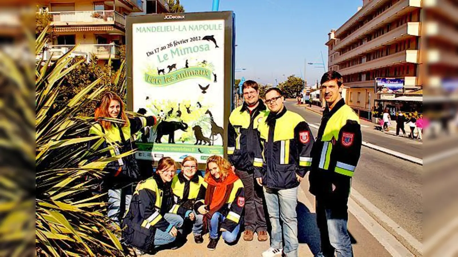 Ende Februar waren Kameraden der Freiwilligen Feuerwehr zu Gast in Mandelieu beim Mimosen­fest.	 (Foto: privat)