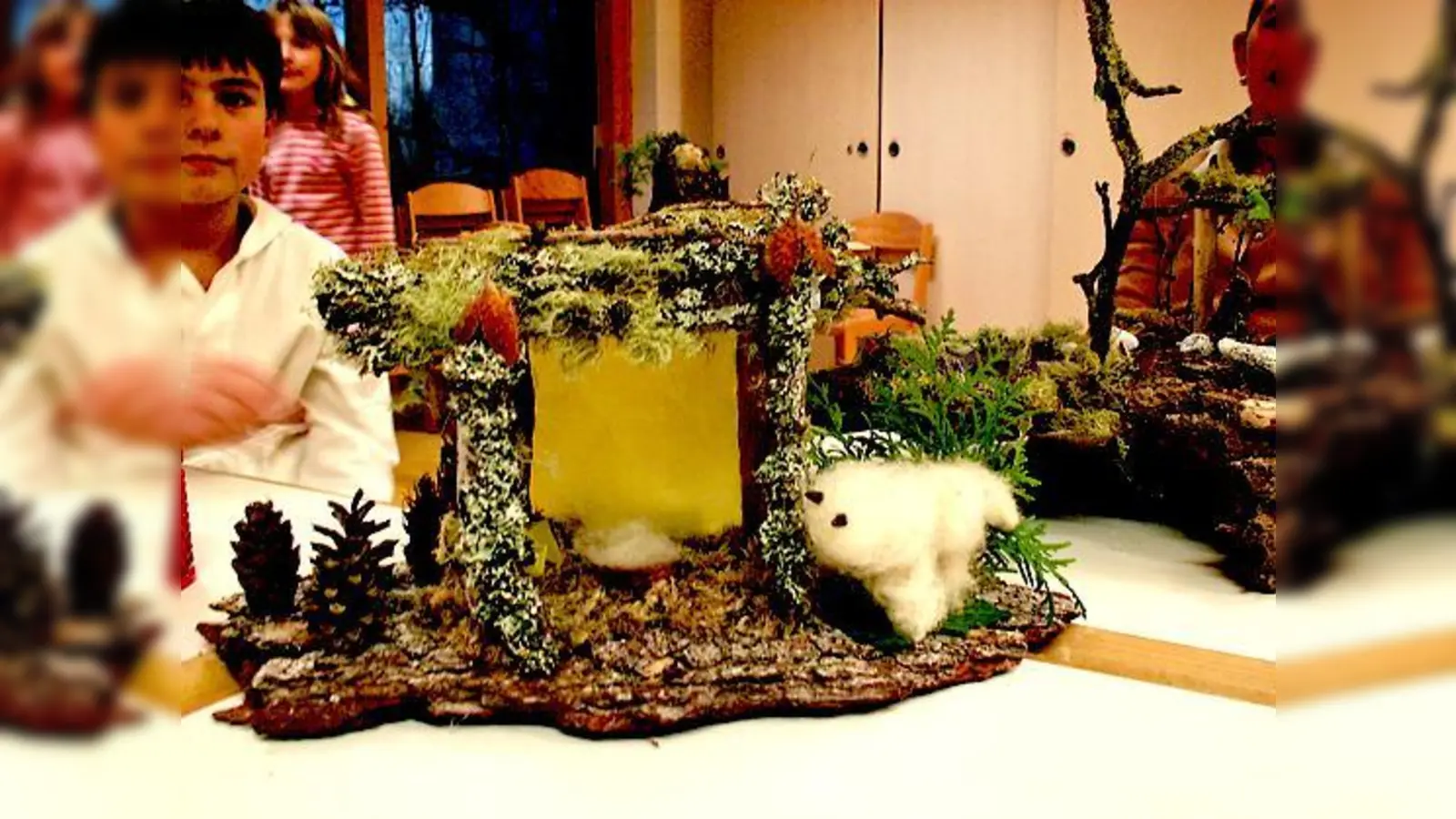 Aus Naturmaterialien entstehen im ÖBZ individuelle Weihnachtskrippen.	 (Foto: VA)