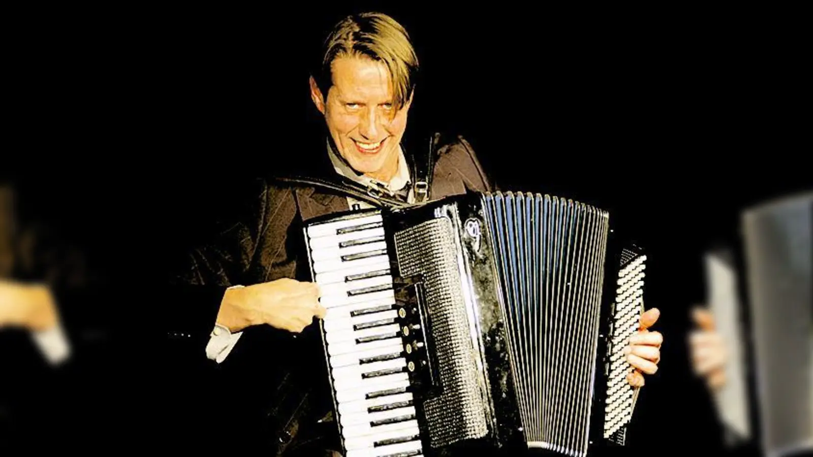 Andreas Rebers tritt mit seinem Programm: »Auf der Flucht« in Grünwald auf.   (Foto: Veranstalter)