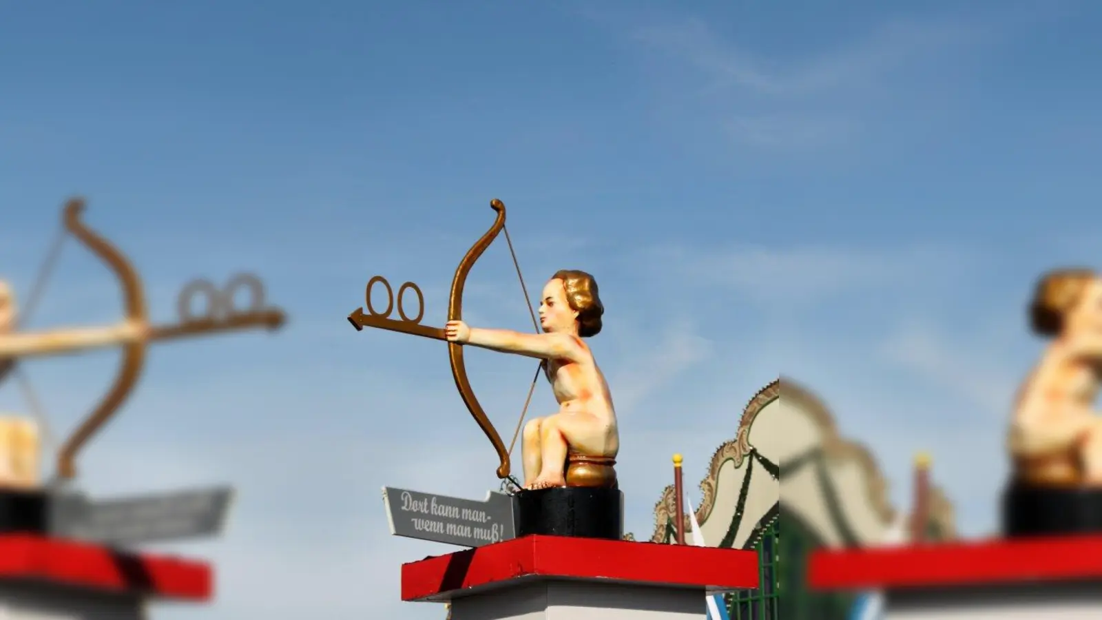 Wo kann man, wenn man muss? Ein immer wiederkehrendes Thema im Bezirksausschuss Schwanthalerhöhe. (Foto: Michaela Schöllhorn / pixelio.de)