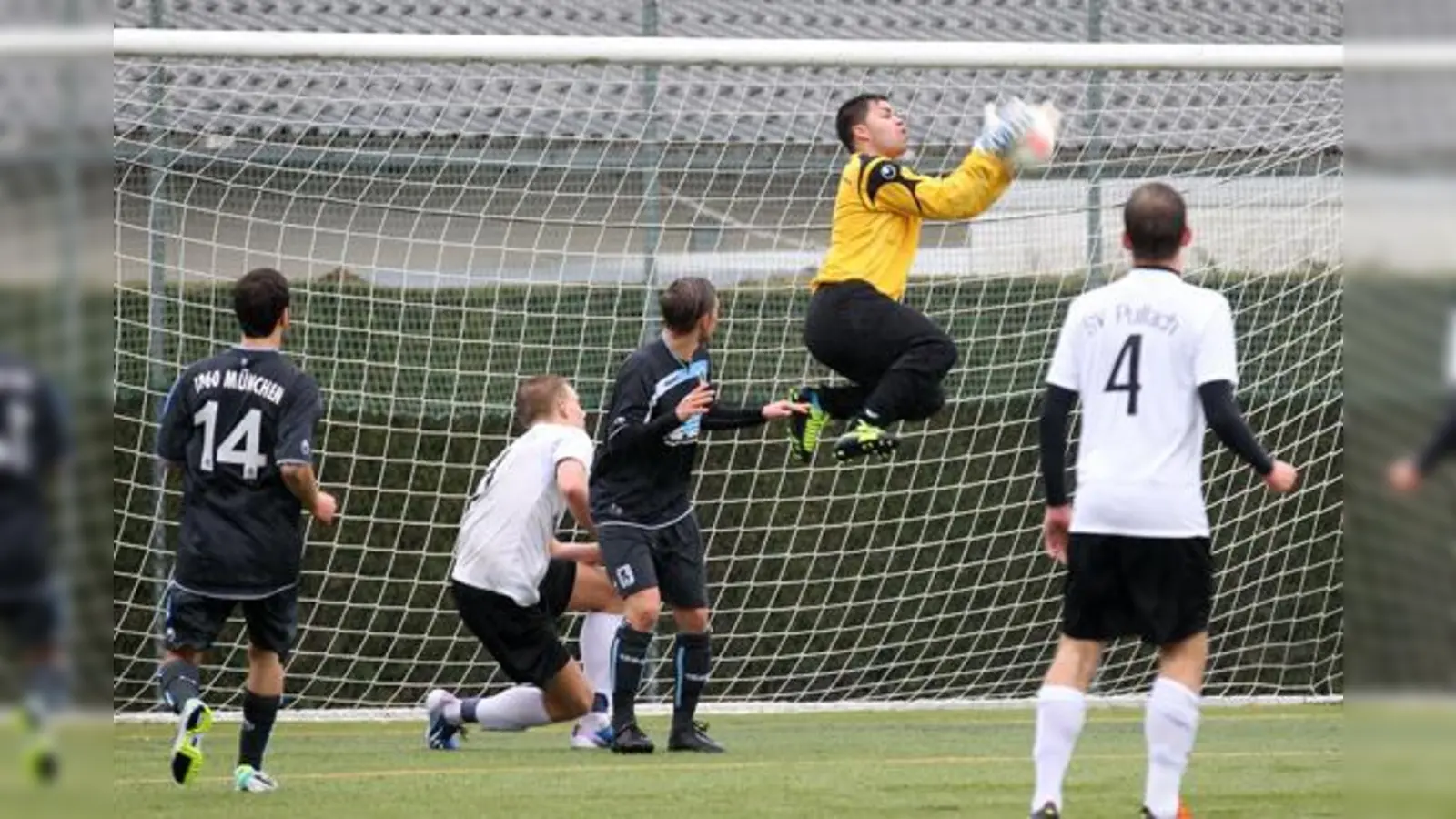 Griffsicher: Torhüter Chand Lodhi.  (Foto: A. Wild)